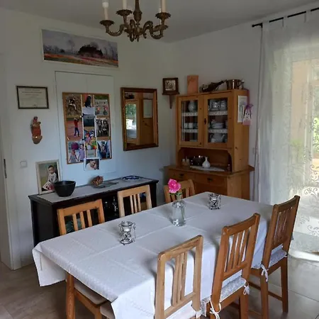Haus Mit Mediterranem Flair Ferienhaus *